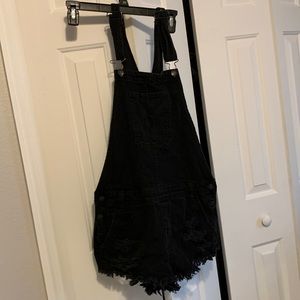 American eagle black size small overall shorts
